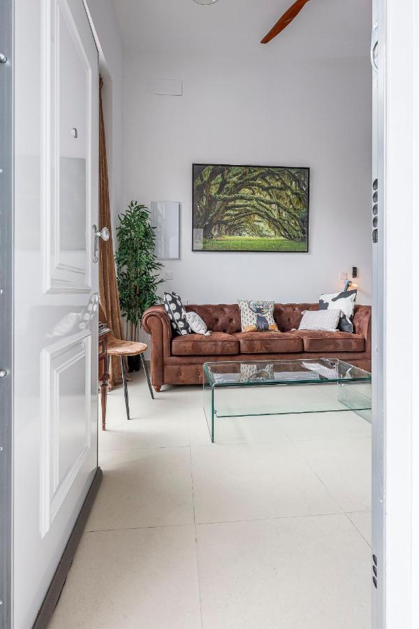 Magnifico Apartamento De Diseno Centro Sevilla エクステリア 写真